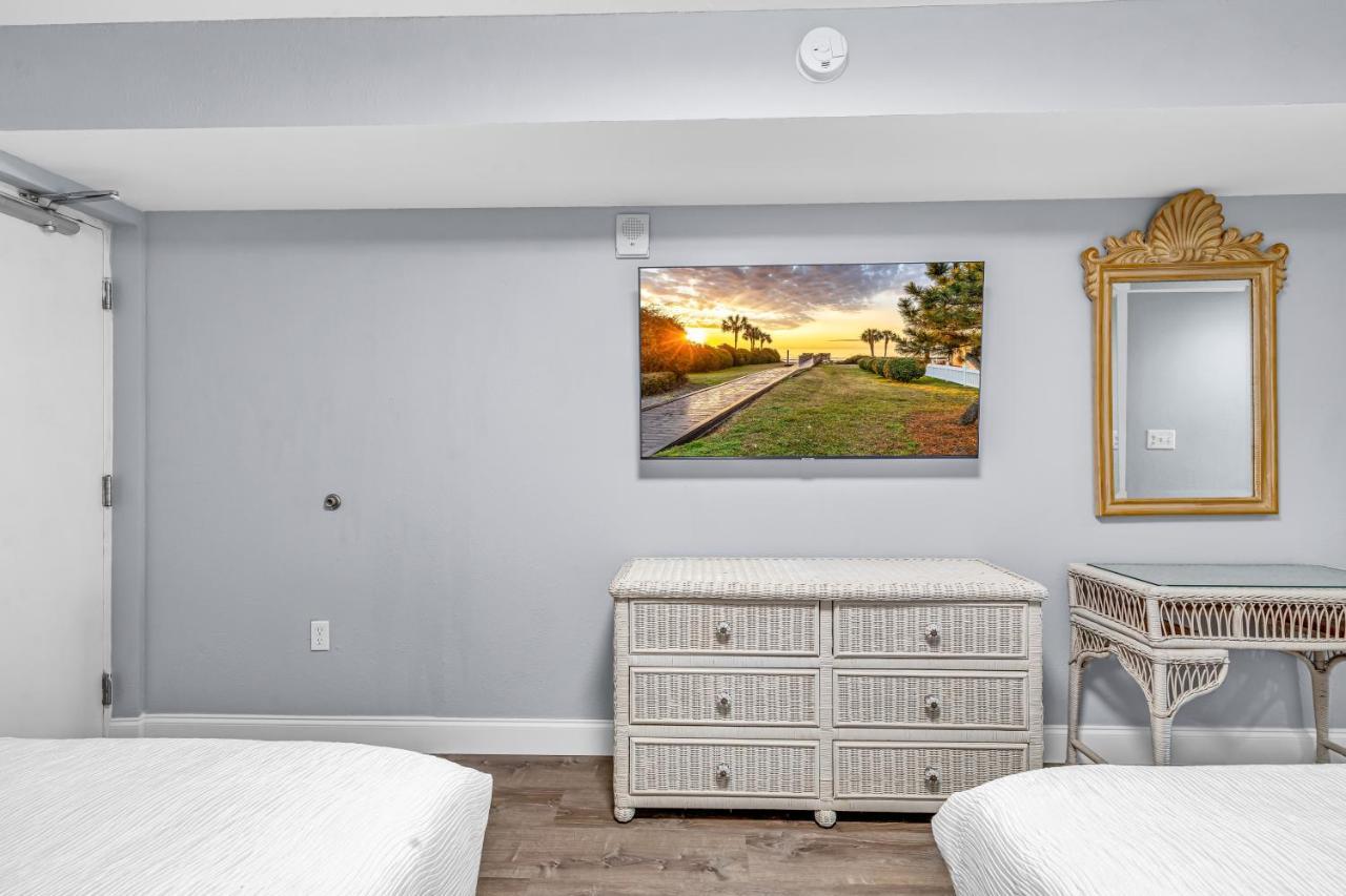 Beach-Side Condo W Pools Миртъл Бийч Екстериор снимка
